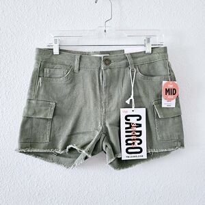 YMI green cargo shorts size 5 juniors frayed hem mid rise 3" inseam NWT